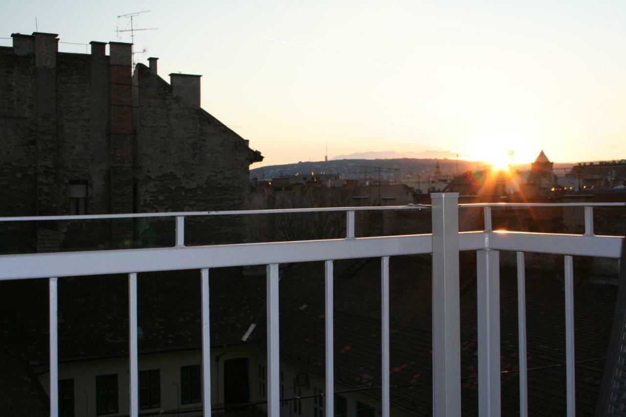 Broadway Center Rooftop View Apartment Boedapest Buitenkant foto